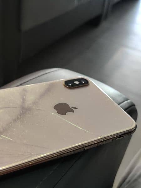 iphone Xs max 6