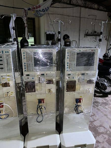 DIALYSIS MATCHINES 4008S 2