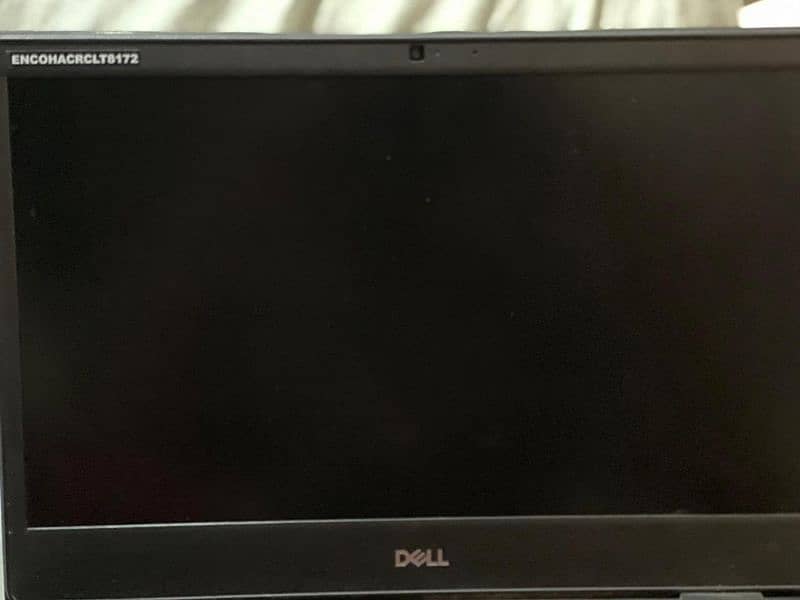 "Dell Latitude 3400: Excellent Condition & Gaming Performance!" 6