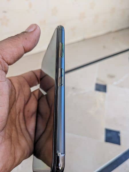 I phone XS 256 gb Non PTA 1