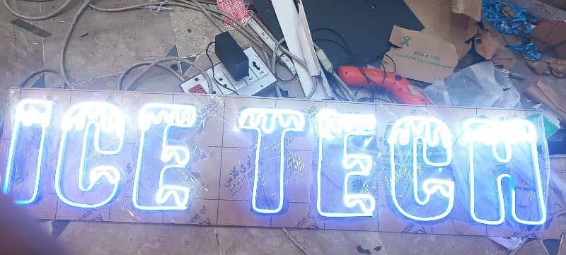 neon light 0