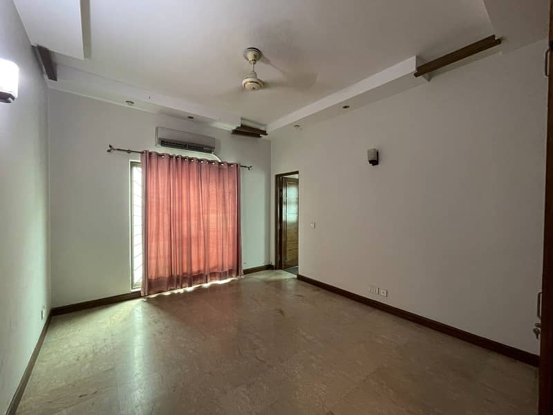 10 Marla Slightly Used House For Sale Dha Phase 4 Prime Location More Information Contact Me Future Plan Real Estate 12