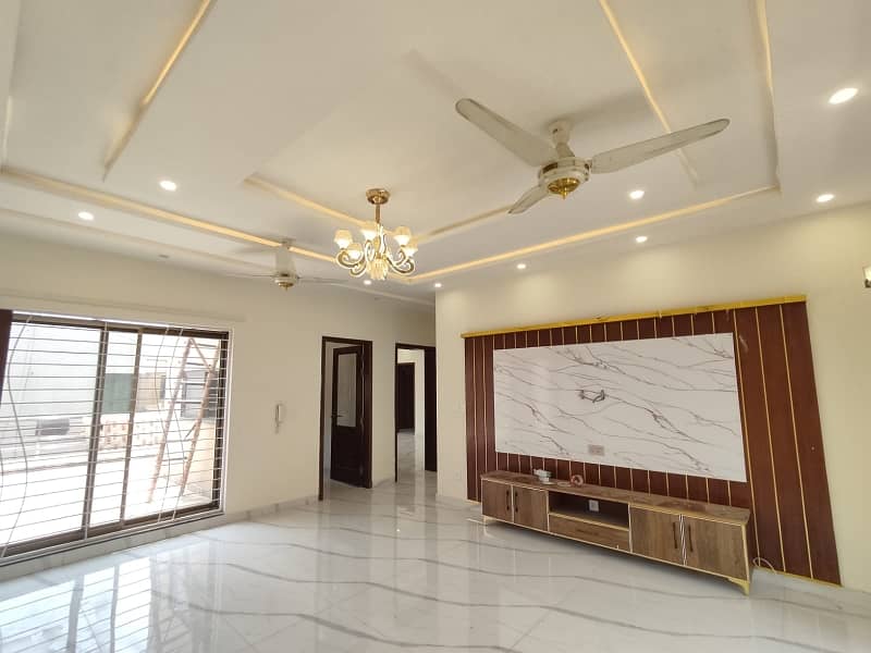 1 Kanal Slightly Used House For Rent Dha Phase 3 Prime Location More Information Contact Me Future Plan Real Estate 3