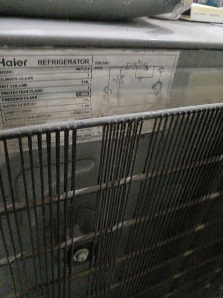 Haier fridge 10/10 condition in working 3