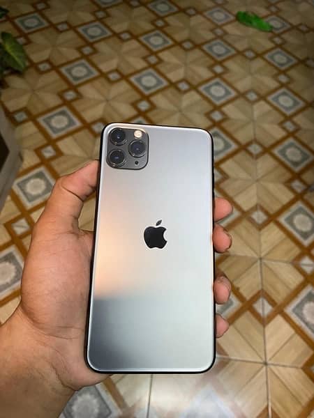 iphone 11 pro max 1