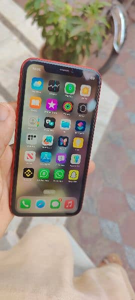 iphone XR factory unlocked sim working zong 8