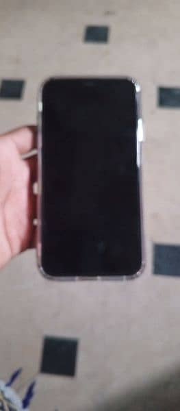 IPHONE 11  03418724312 1