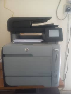 I m selling out My HP printer at reasonable price