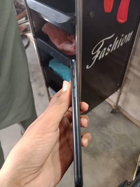 Iphone xr non pta 128gb back break 03104002761 2