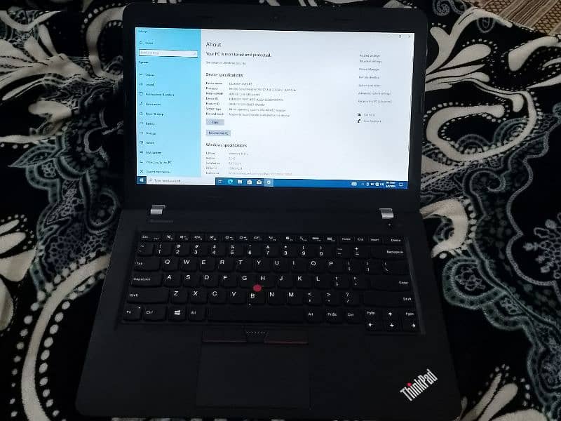 Lenovo Thinkpad E460 i3 6th Generation Laptop 2