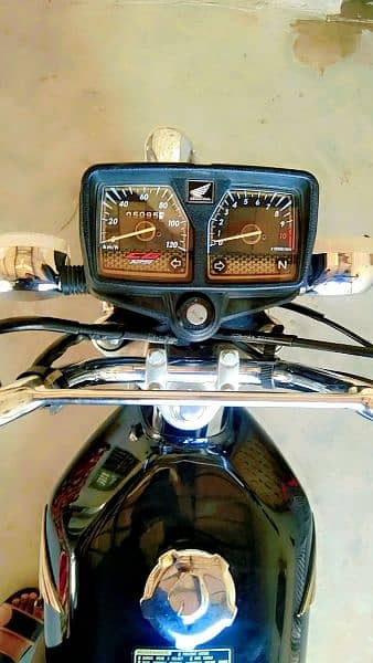 Honda CG 125 gold edition 2024 2