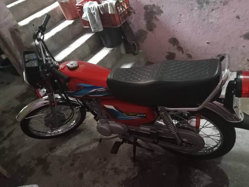 Honda 125 for sale immediately model 2024 4