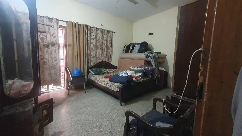 7 Marla Double Unit Available For Rent Ideal Location Johar Town B3 4