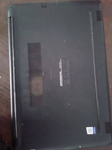 Laptop Dell Intel core i5 8 generation 1