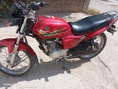 I am selling YAMAHA 125Z Neet and clean 0