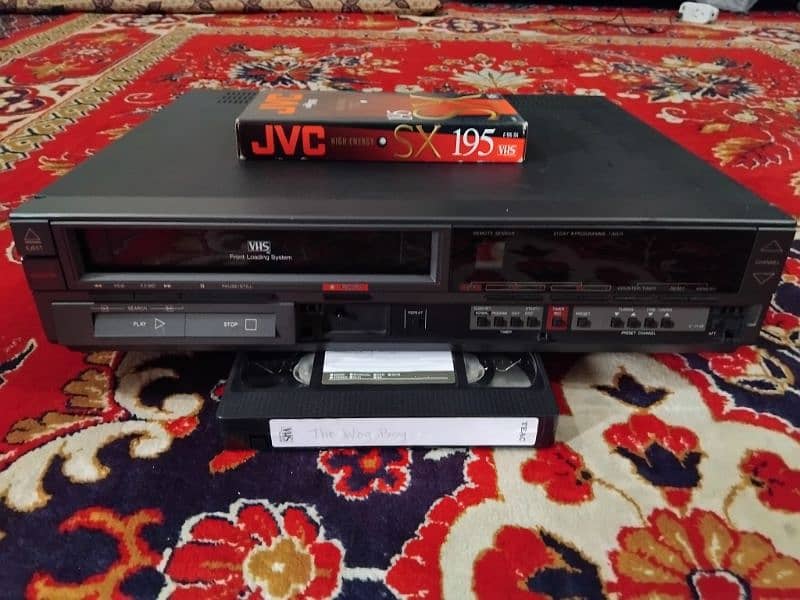 finlandi vcr mitsubishi vcr ok and good condition full working 2