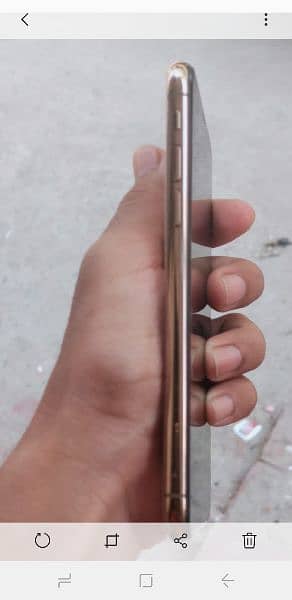 IPHONE XS NON PTA 2