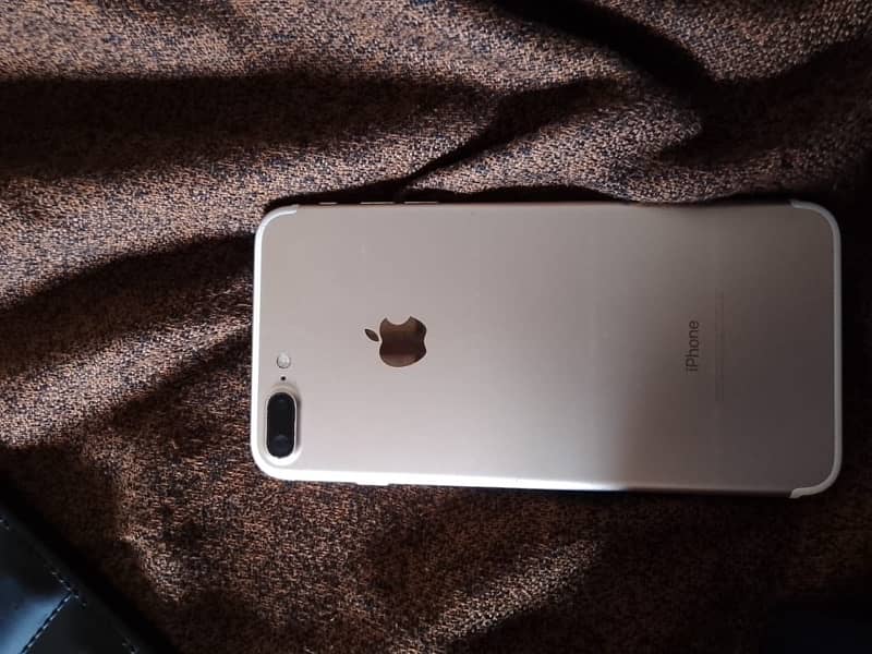 urgent sell  iphone 7 plus 1