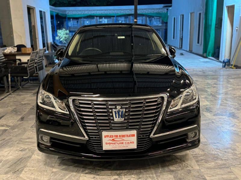 Toyota Crown 2013, Toyota,Crown,2013,Royalsaloon,royal,saloon 0