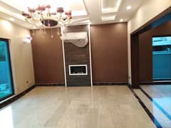 1 Kanal Nice Beautiful House Is Available For Sale In DHA Phase 1 Lahore.