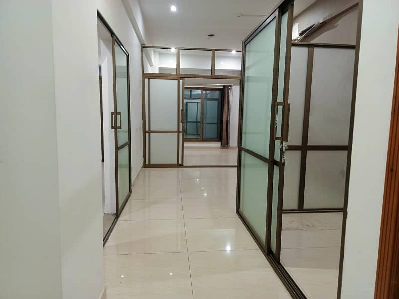 1000 Square Feet Office Available For Rent In I-8 Markaz 1