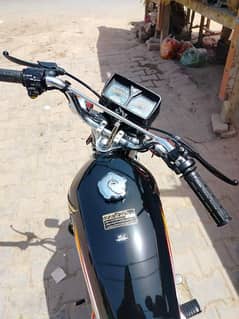 CG-125 Honda Motor Bike