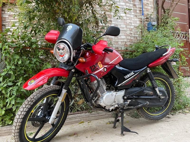 Yamaha YBR 125G 2020 Model in Very Good Condition 2