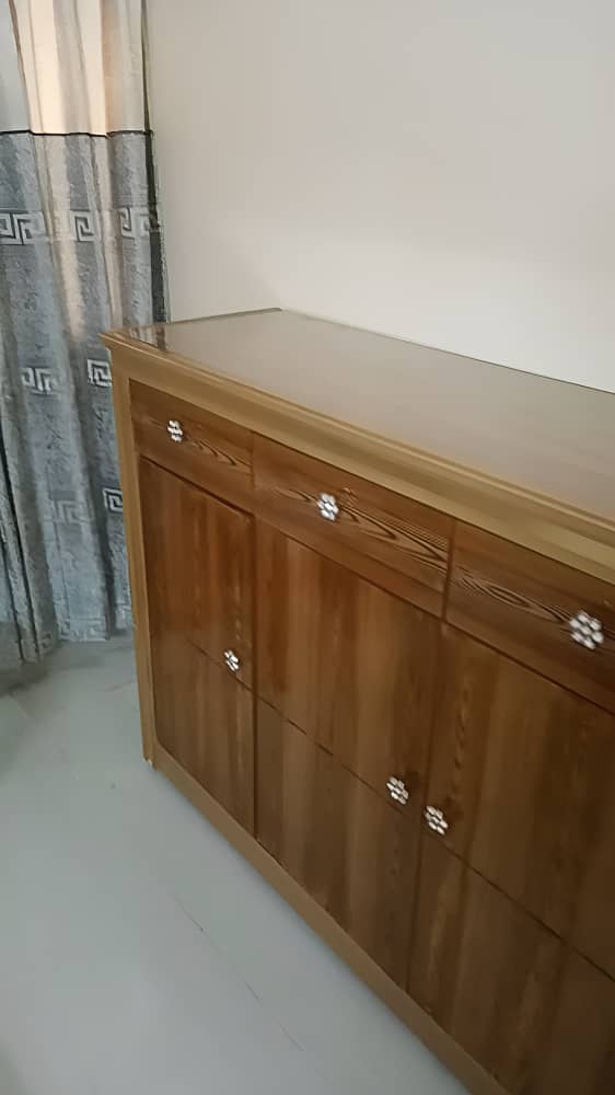 Elegant Bedroom Set - Gently Used 5