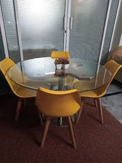 4 seater imported dining table with imported chairs