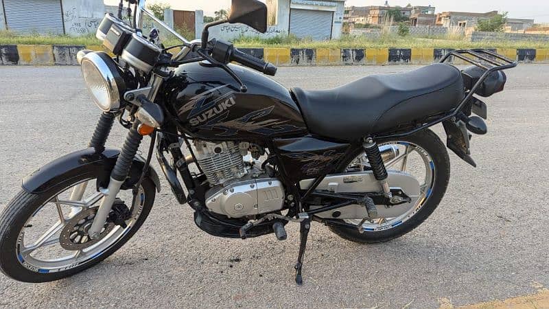 Suzuki GS 150 SE 2021 model 1