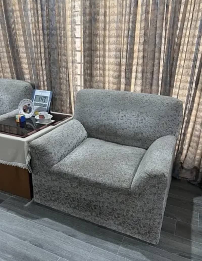 Sofa chairs with table for sale | Very comfort | Furniture | Poshish 2