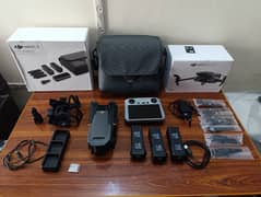 DJI MAVIC 3 CLASSIC WITH SMART CONTROLL_Combo Kit