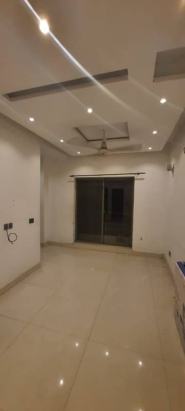 900 SQFT AWAMI VILLA FOR SALE LDA APPROVED GAS AVAILABLE IN CENTRAL BLOCK PHASE 1 BAHRIA ORCHARD LAHORE 1