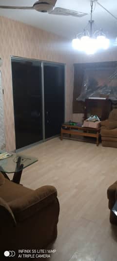 Spacious Facing Park 1700 Square Feet Flat Available For Sale In Gulshan-E-Iqbal - Block 8 0