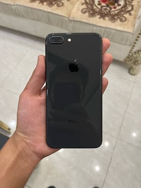 Iphone 8 plus 64gb PTA Approved 1