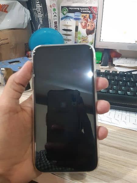 Iphone XR 128GB water pack - Non PTA 1