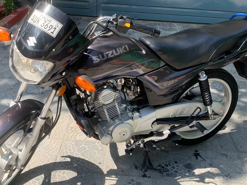 SUZUKI GD110s 2024 model Fully wrapped in New condition 8