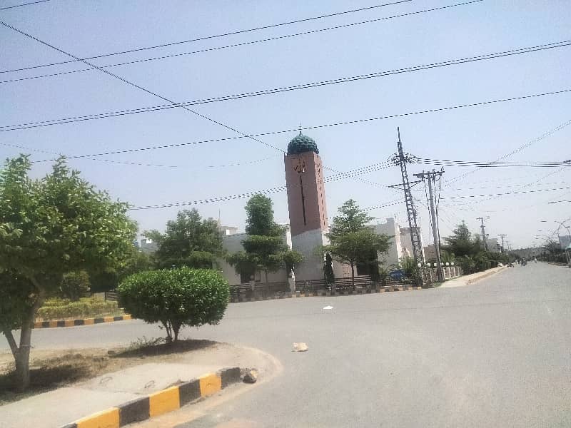 3 Marla Plot Available For sale In Bismillah Housing scheme G-T Road Manwan Lahore Plot Available On Very Lucrative Location 2