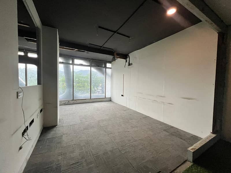 6500 Sqft Commercial Space For Office Available On Rent Ideally Located In Blue Area 5