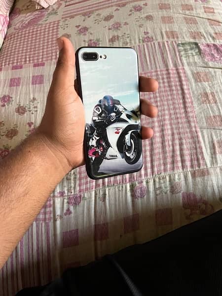 7plus /32 GB All ok PTA Aproved Black Colour 10/9 4