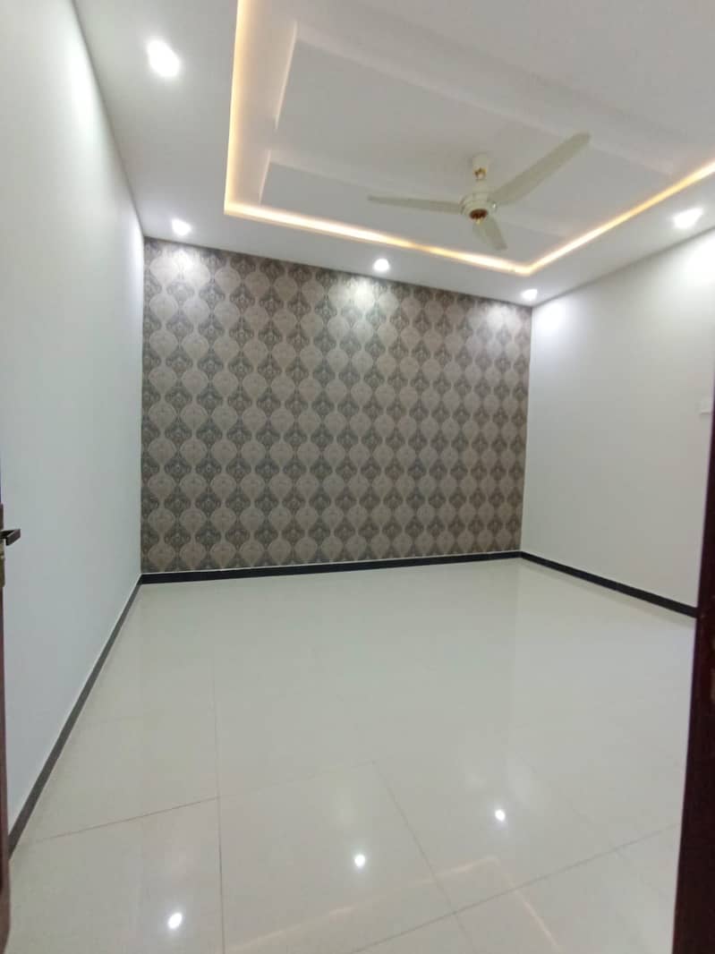 10 MARLA BRAND NEW HOUSE FOR SALE IN C BLOCK FAISAL TOWN STADIUM FACE 10