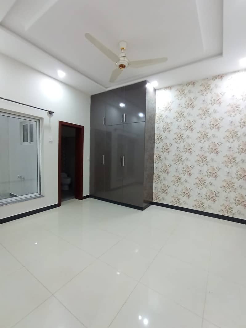 10 MARLA BRAND NEW HOUSE FOR SALE IN C BLOCK FAISAL TOWN STADIUM FACE 15