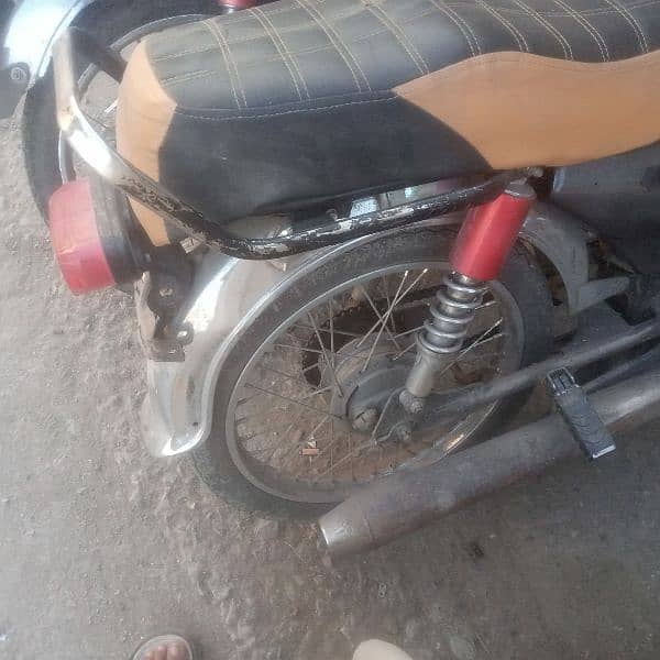 RAVI Humsafar 70cc 2