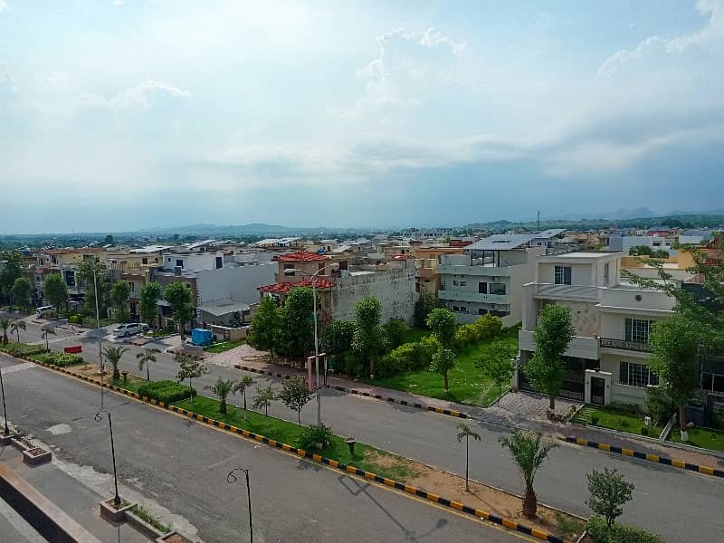 2 BED FLAT FOR RENT IN CDA APPROVED SECTOR MPCHS F-17 ISB 40