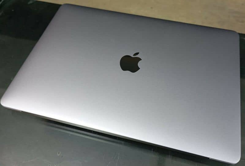 MacBook M1 2020 3