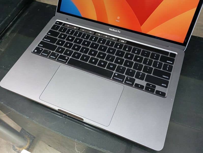 MacBook M1 2020 5