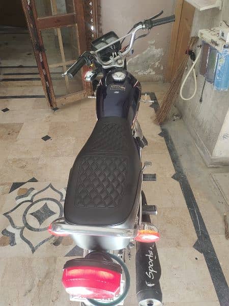 Honda 125 2014 model 2015 register Rawalpindi Number 1st owner 1