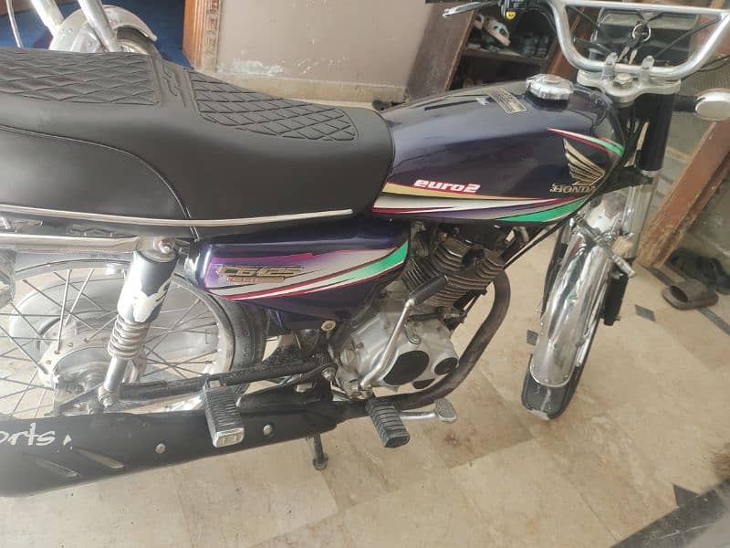 Honda 125 2014 model 2015 register Rawalpindi Number 1st owner 3