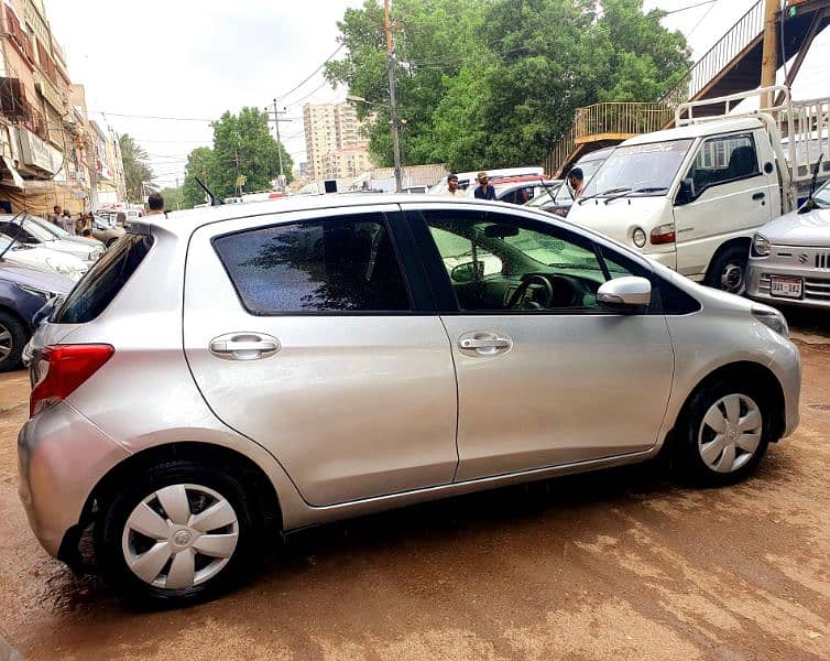 Toyota Vitz 2014 8