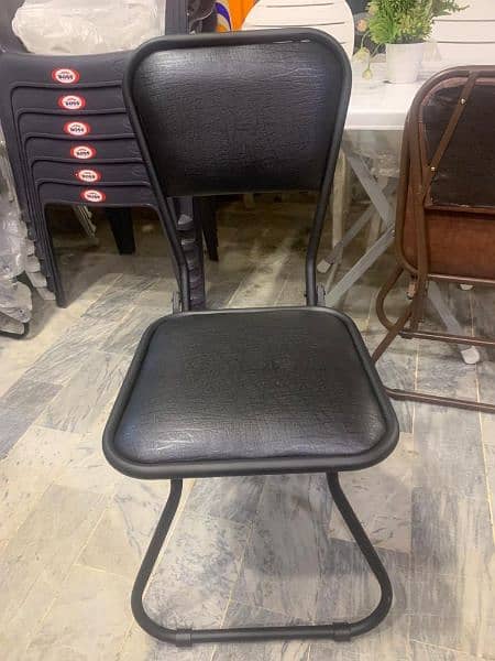 imported folding chairs premium quaility 3